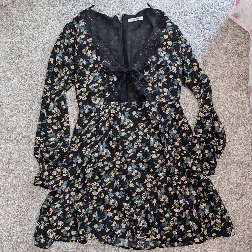 Floral bell sleeve dress
